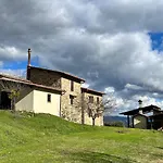 Villa Casale In Collina Immerso Nel Con Piscina E Ampio Giardino Umbertide