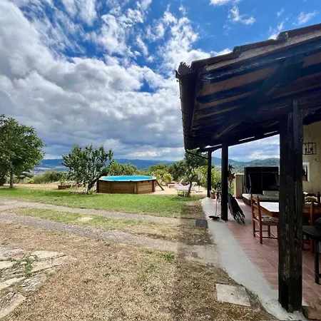 Villa Casale In Collina Immerso Nel Con Piscina E Ampio Giardino