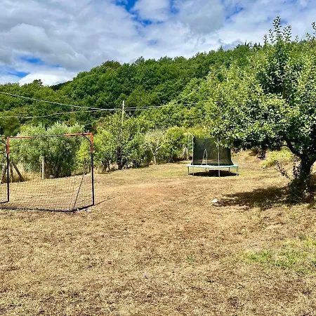 Villa Casale In Collina Immerso Nel Con Piscina E Ampio Giardino
