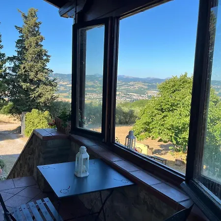 Villa Casale In Collina Immerso Nel Con Piscina E Ampio Giardino