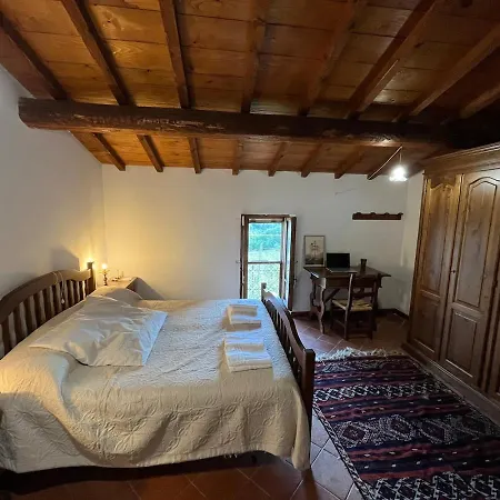 Villa Casale In Collina Immerso Nel Con Piscina E Ampio Giardino *