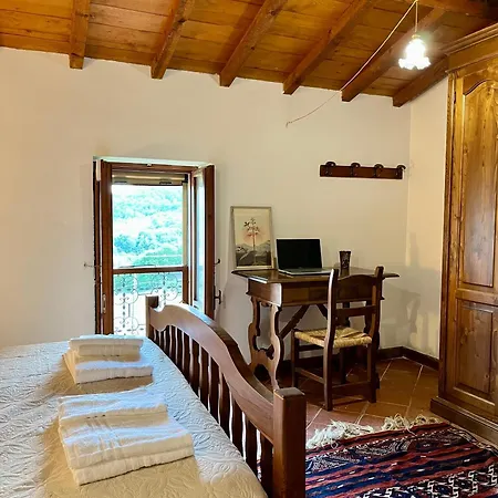 Casale In Collina Immerso Nel Con Piscina E Ampio Giardino 别墅 *