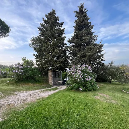 Villa Casale In Collina Immerso Nel Con Piscina E Ampio Giardino Umbertide